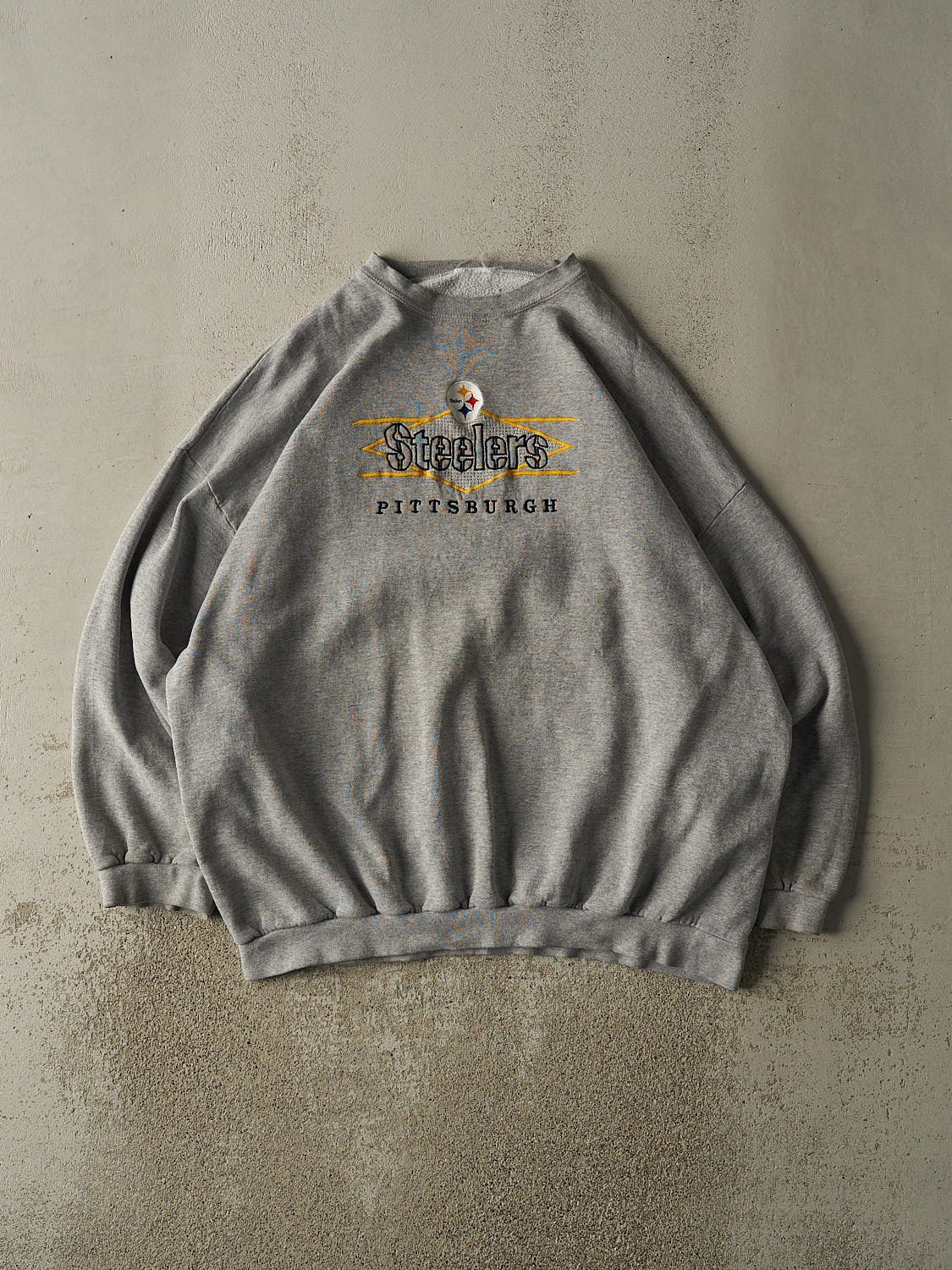 Vintage 90s Grey Pittsburgh Steelers Embroidered Crewneck (XL/XXL)