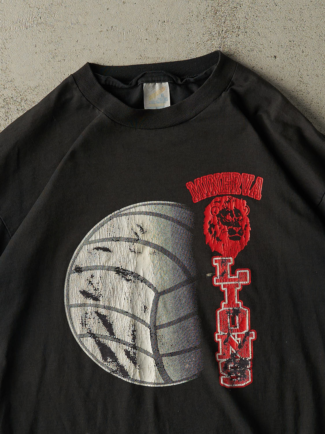 Vintage 90s Black Minerva Lions Volleyball Tee (XL)