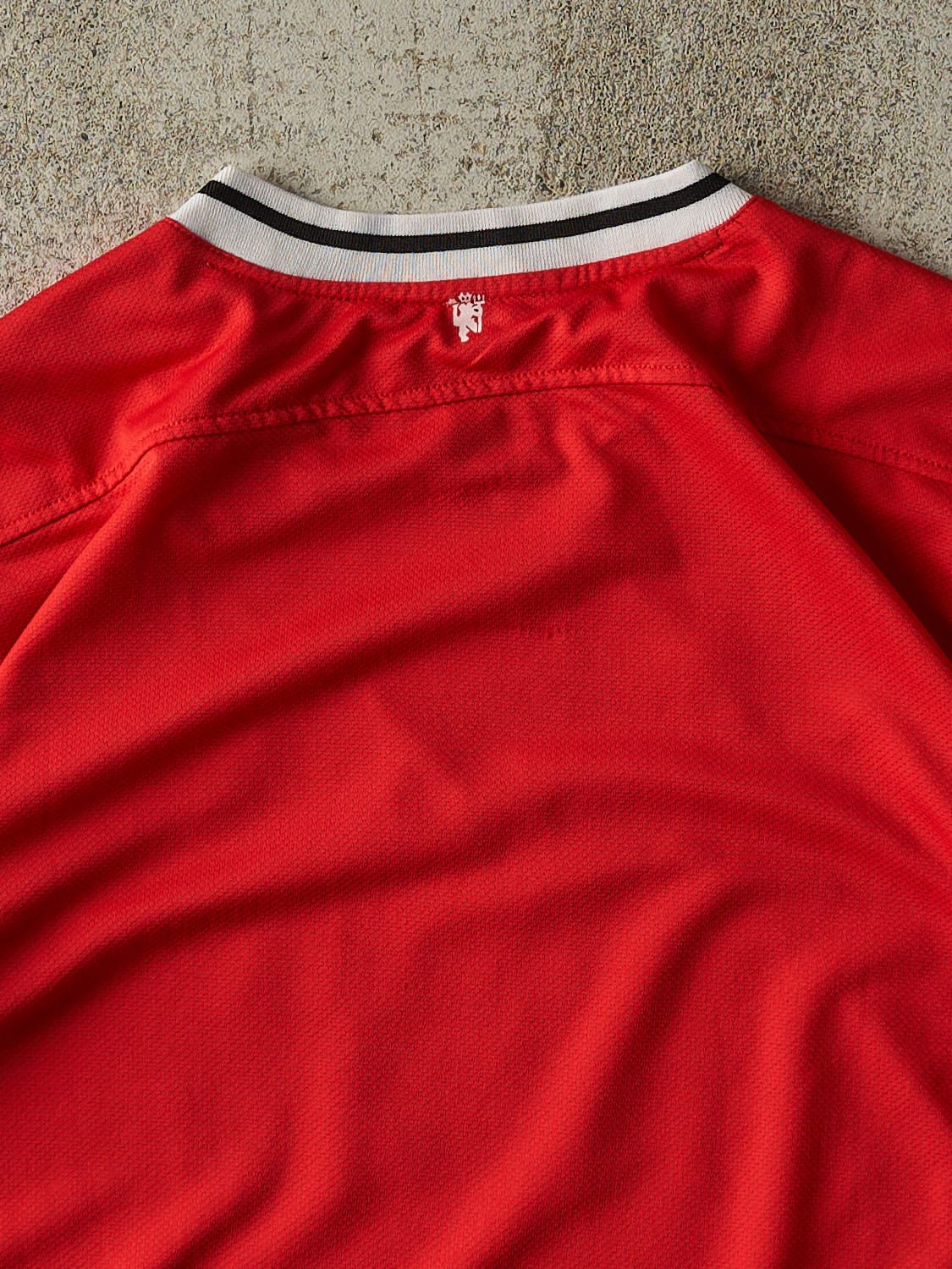 Vintage Y2K Red Manchester United Soccer Jersey (M/L)