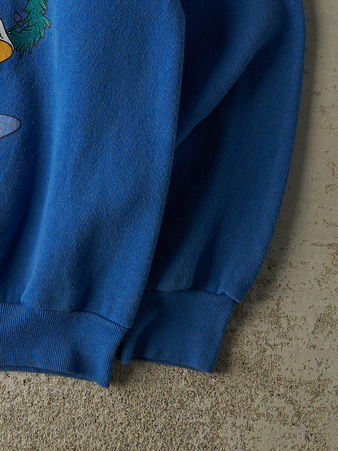 Vintage 95' Blue Bugs Bunny Holiday Crewneck (L/XL)
