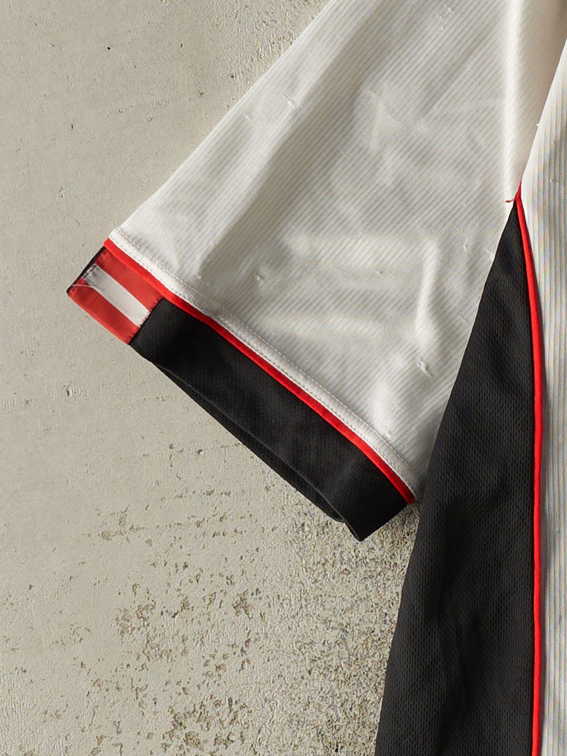 Vintage 90s White & Black Austria Puma Soccer Jersey (L)