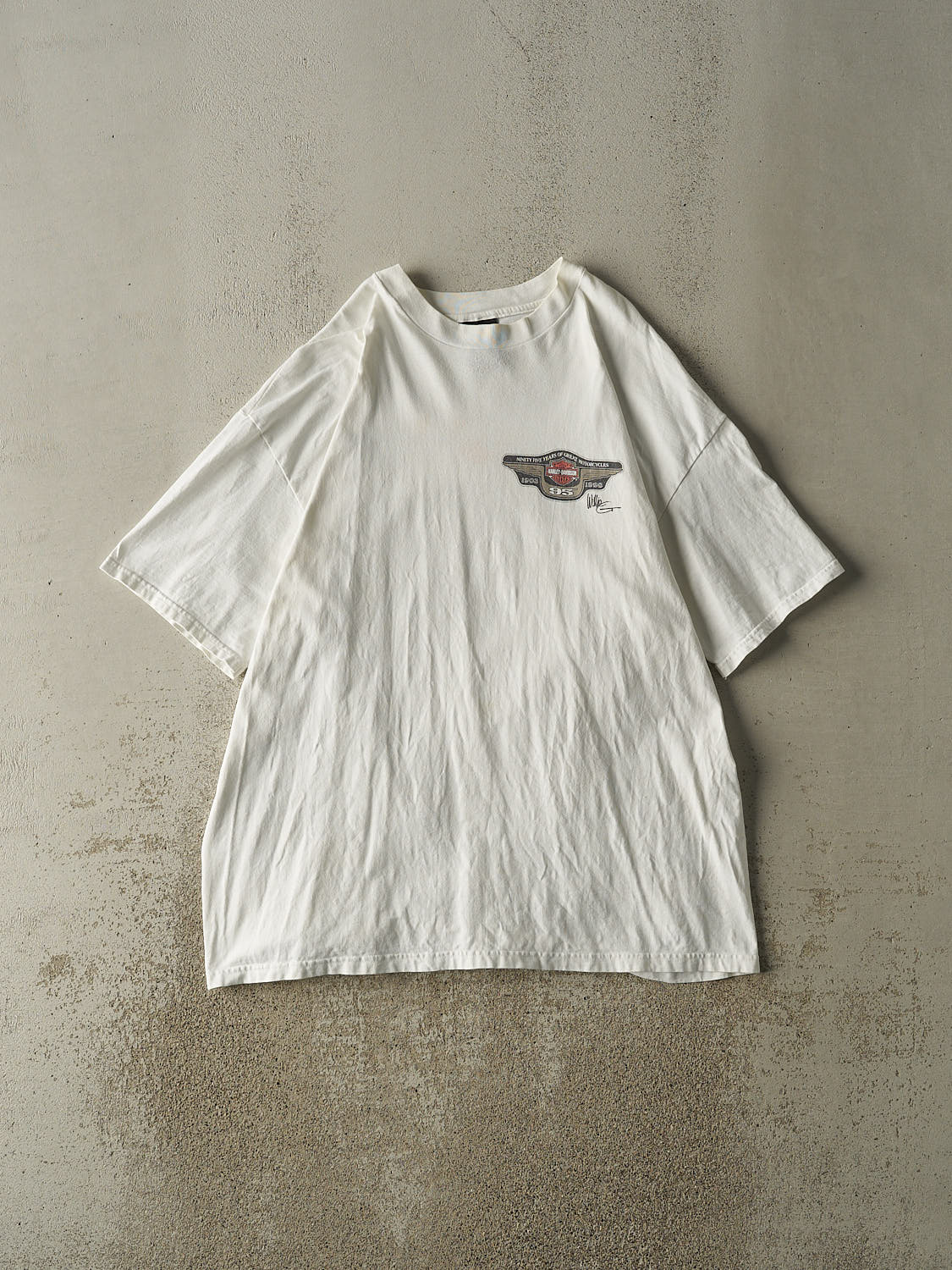 Vintage 98' White Harley Davidson 95th Anniversary Tee (XL/XXL)