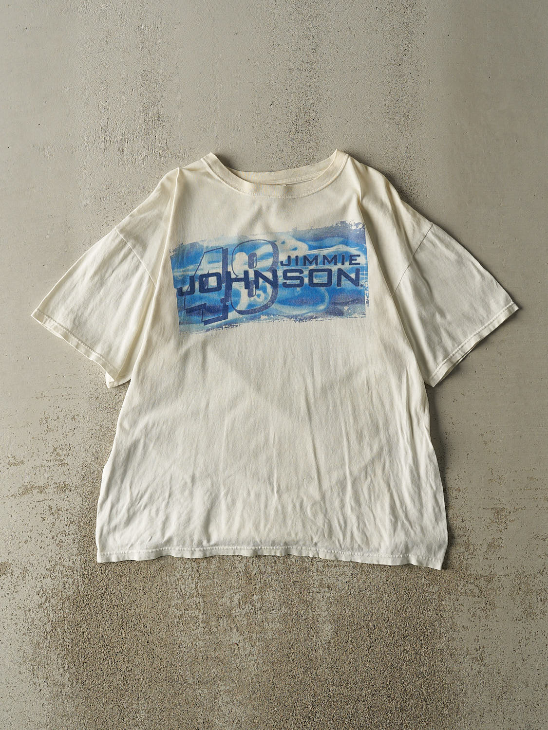Vintage 10' White Jimmie Johnson Nascar Racing Tee (L/XL)