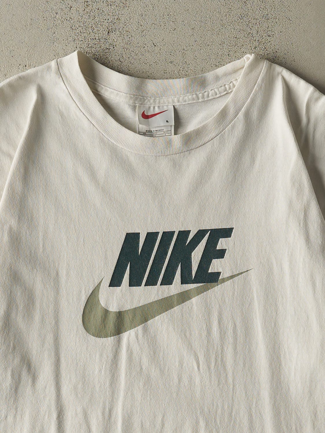 Vintage 90s White Nike Logo Tee (L/XL)