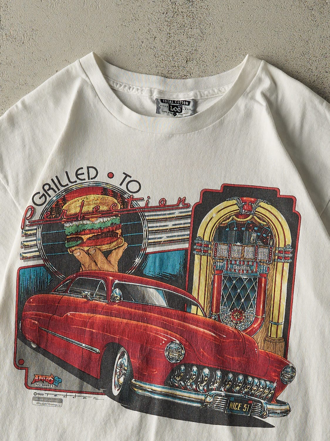 Vintage 90s White Ford Classic Car Tee (L)
