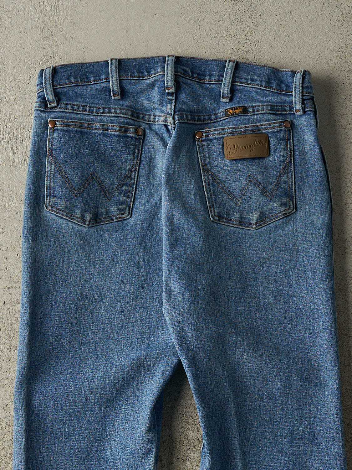 Vintage 80s Mid Wash Wrangler Jeans (31x33)