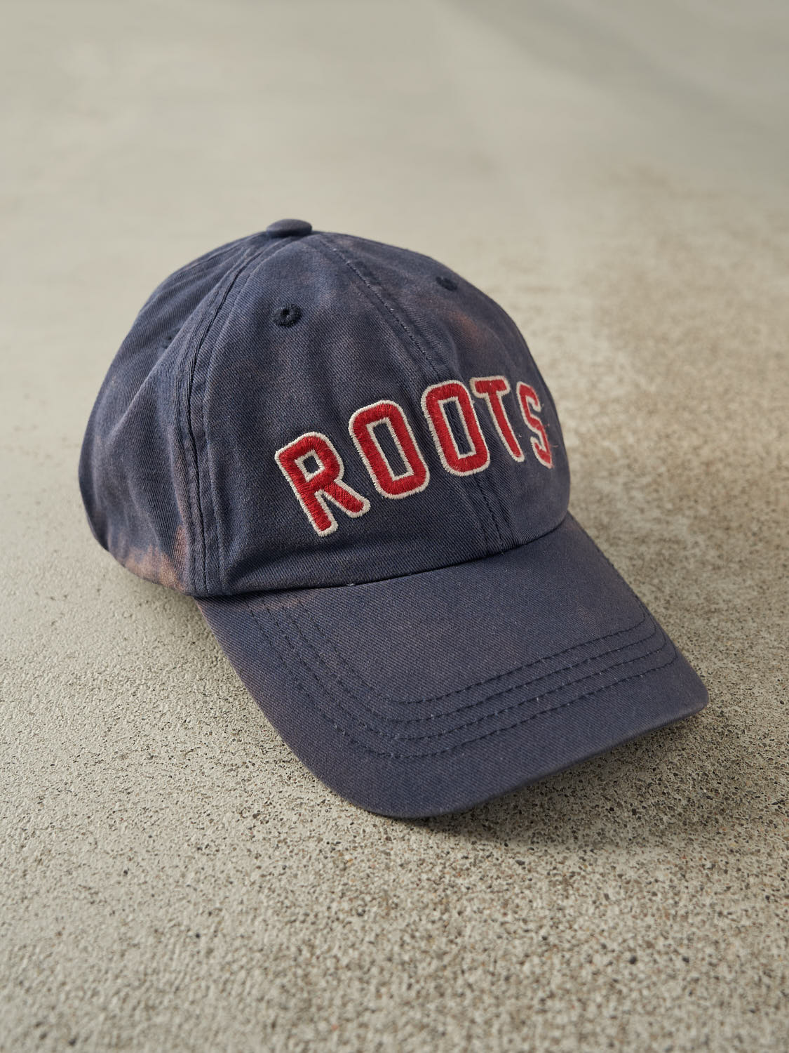 Vintage 90s Sun Faded Navy Roots Embroidered Strapback (O/S)
