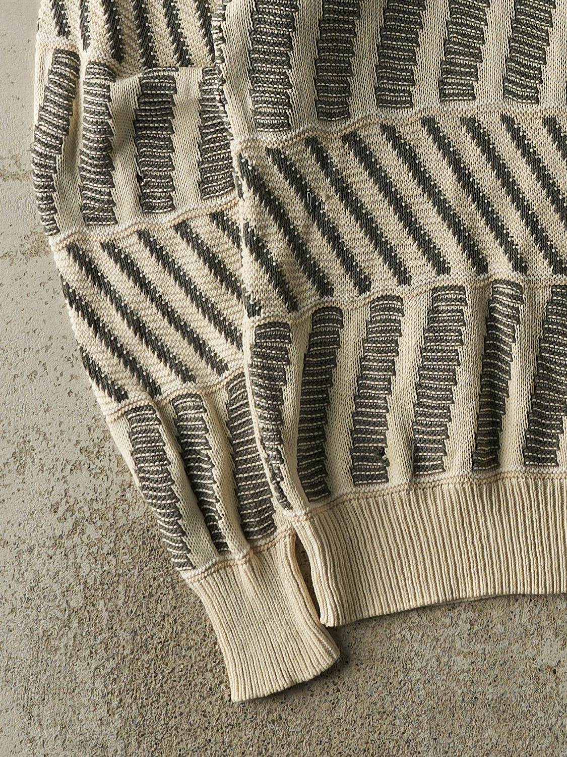 Vintage 90s Beige & Green Patterned Knit (L/XL)