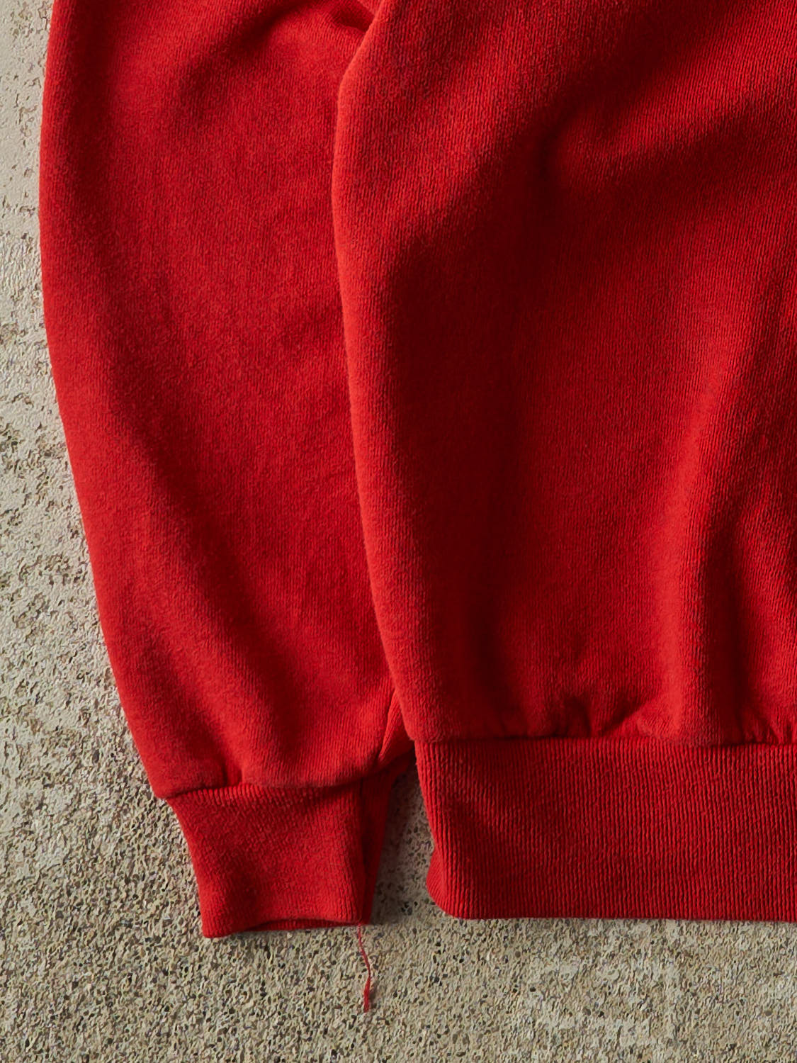 Vintage 80s Red Looney Tunes Crewneck (S/M)
