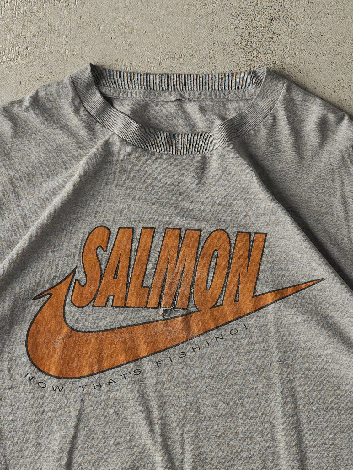 Vintage 90s Grey Fishing Salmon Slogan Tee (M/L)