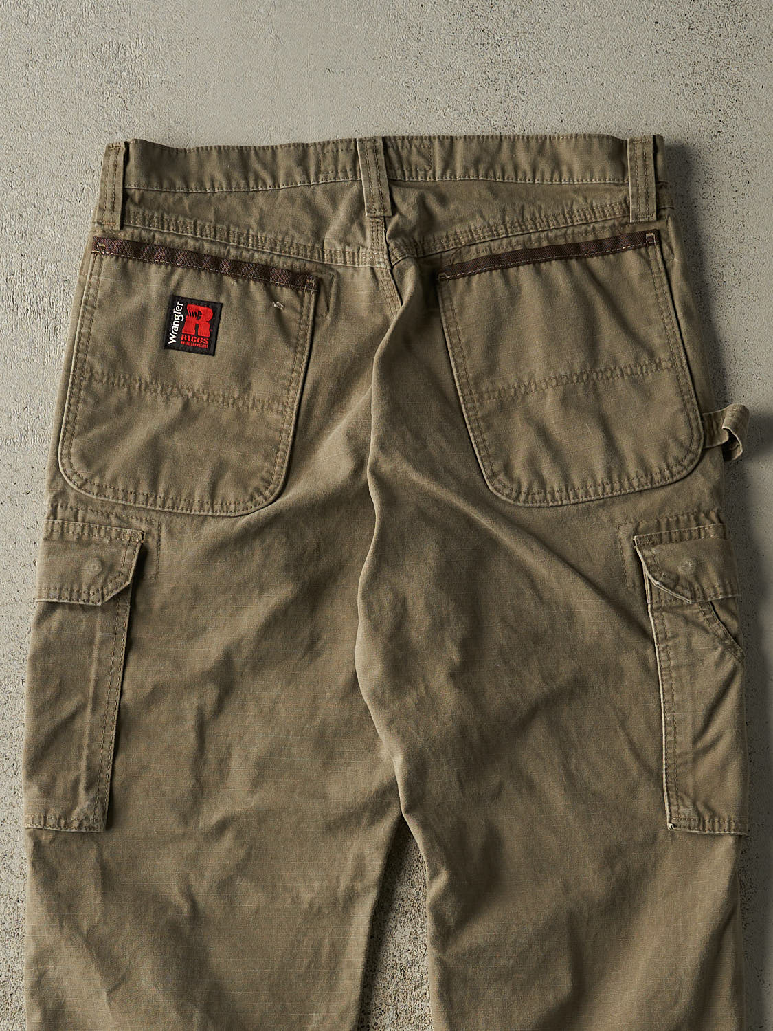 Vintage 90s Beige Wrangler Utility Cargo Pants (32x29.5)