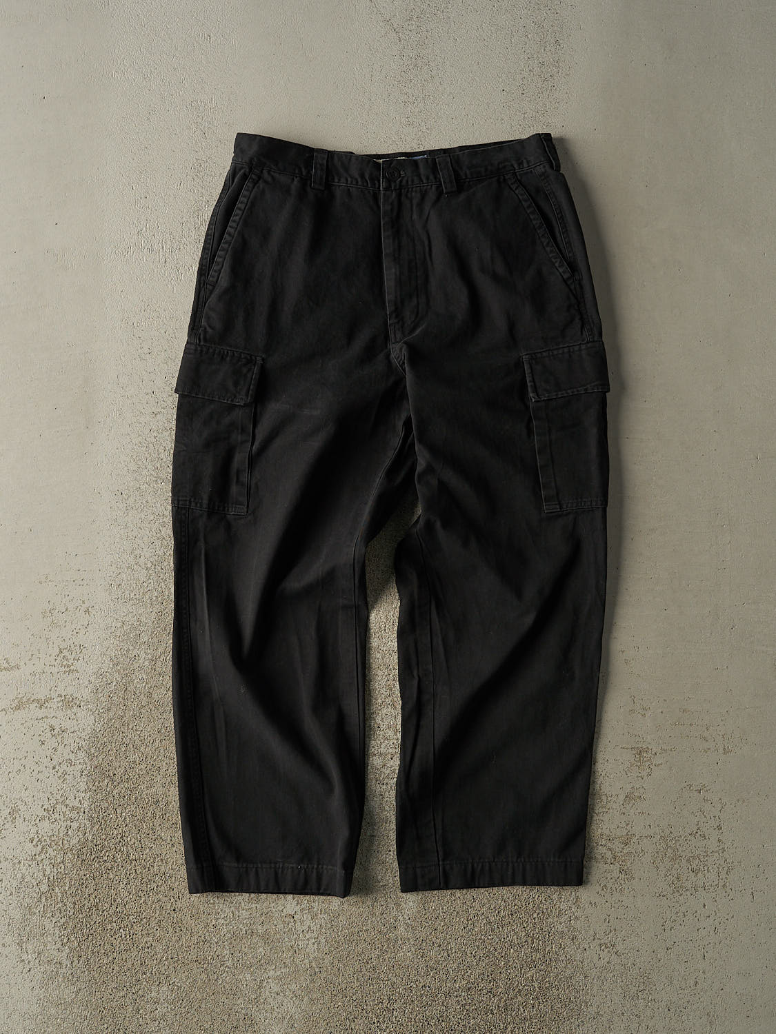 Vintage Y2K Black Gap Cargo Pants (33x28)