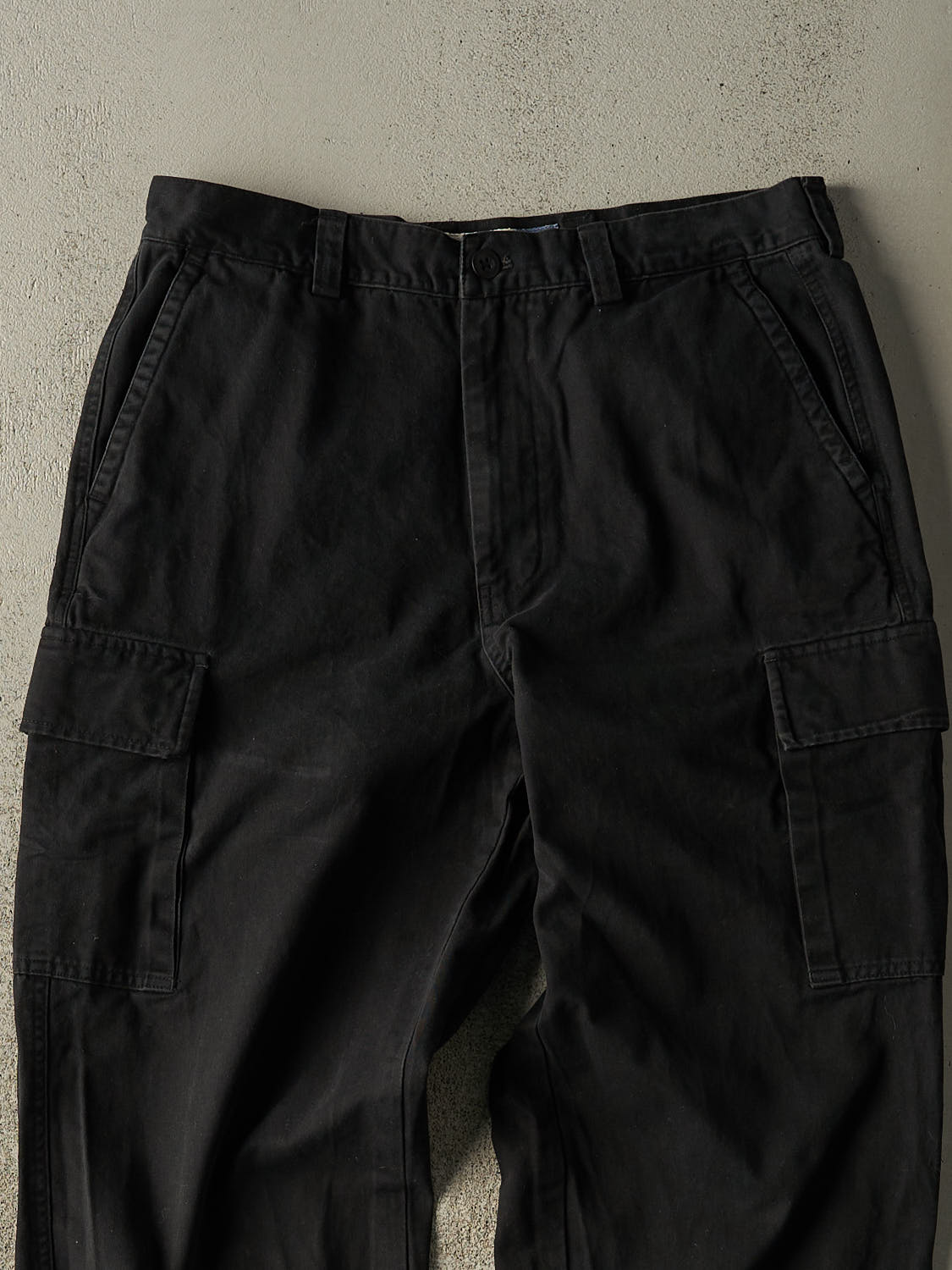 Vintage Y2K Black Gap Cargo Pants (33x28)