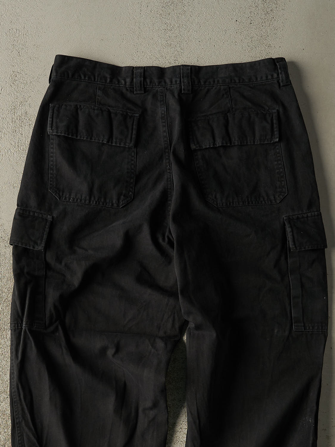 Vintage Y2K Black Gap Cargo Pants (33x28)
