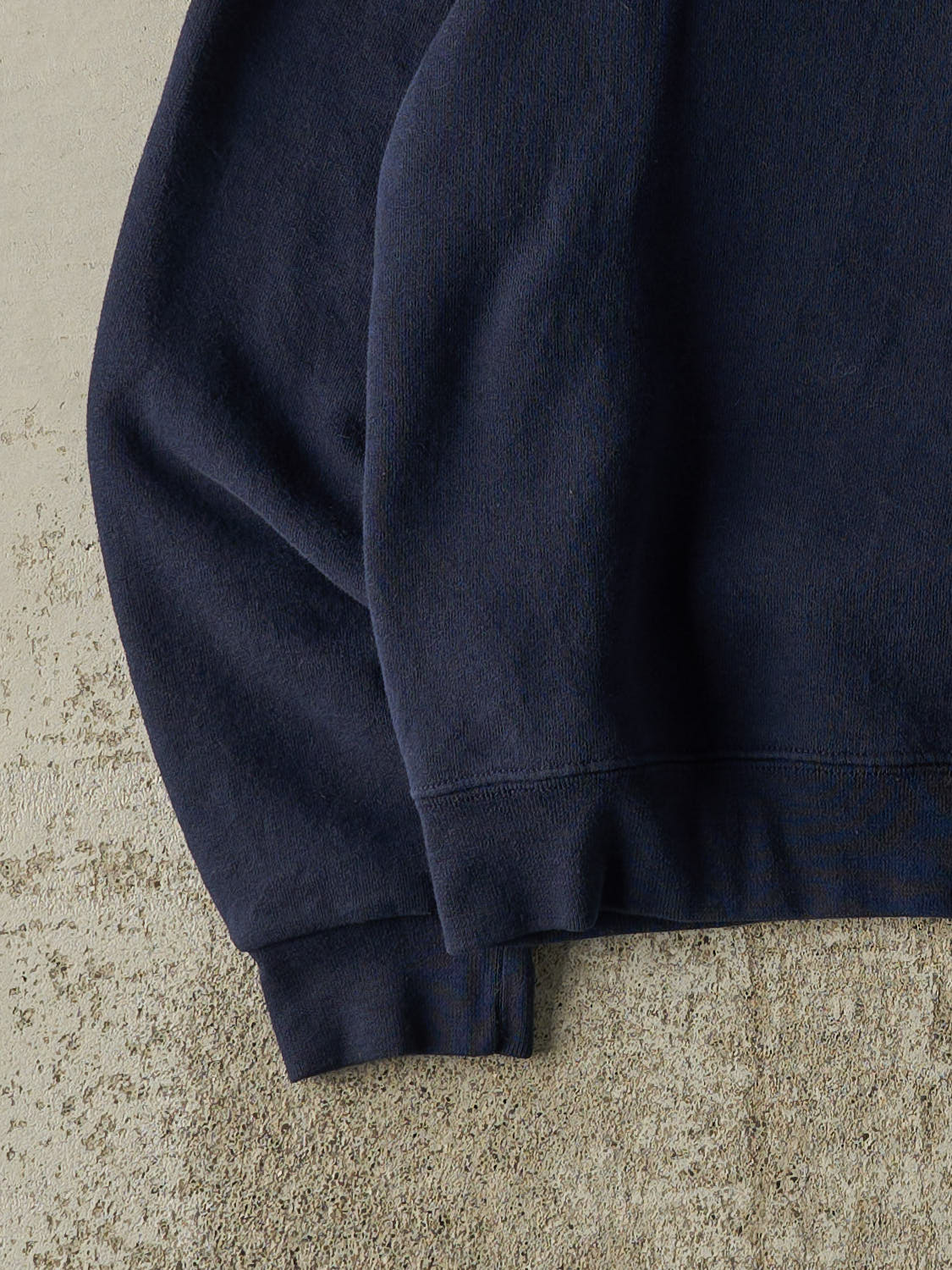 Vintage Y2K Navy Blue Russell Athletic Blank Crewneck (M)