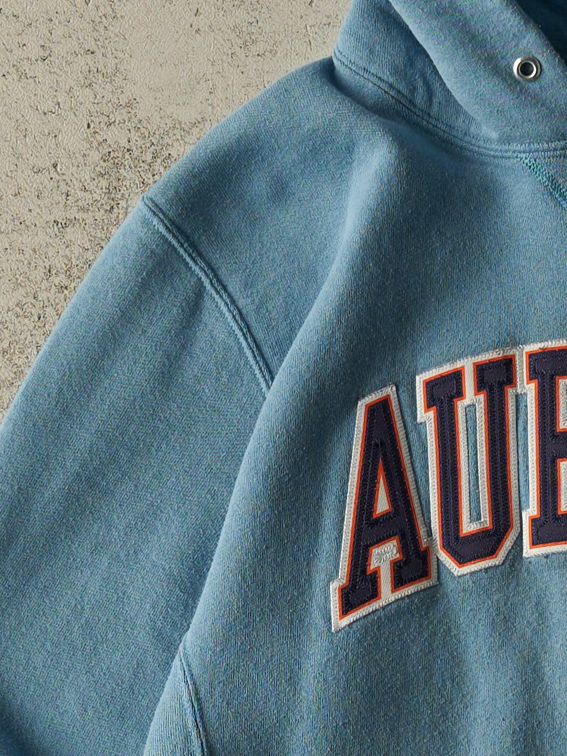 Vintage Y2K Blue Russell Athletic Auburn Embroidered Hoodie (M)