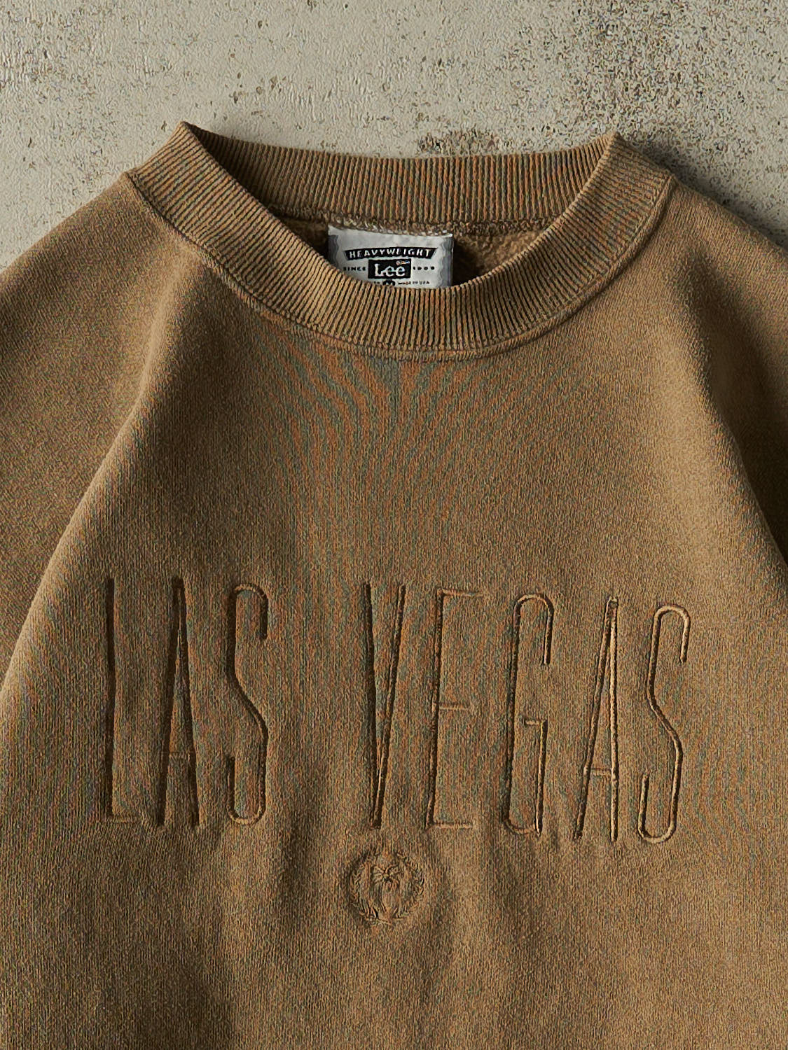 Vintage 90s Beige Las Vegas Embroidered Crewneck (S/M)
