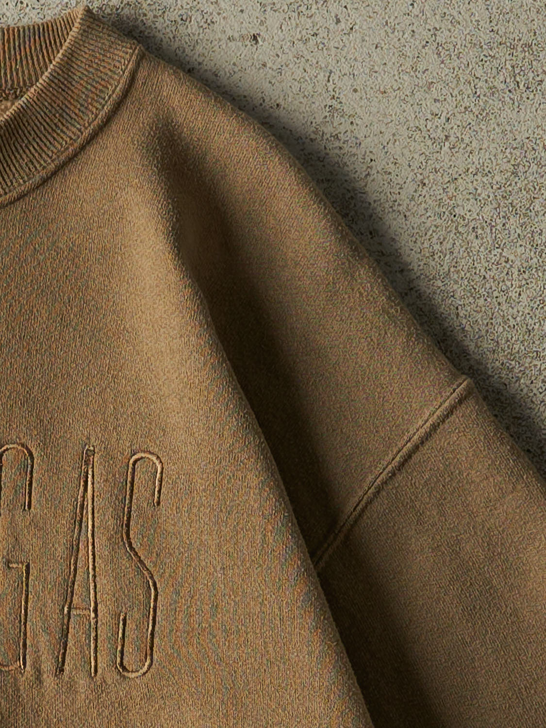 Vintage 90s Beige Las Vegas Embroidered Crewneck (S/M)