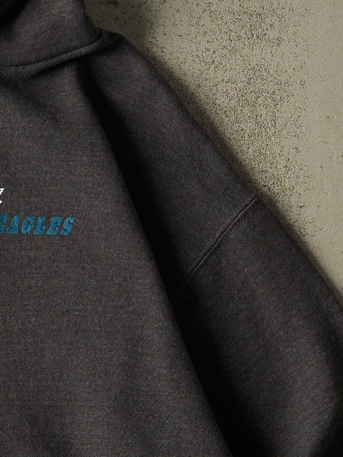 Vintage Y2K Grey Philadelphia Eagles Hoodie (M/L)