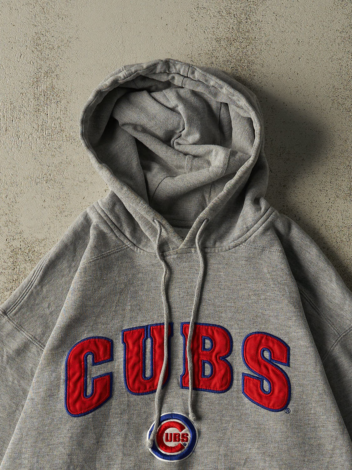 Vintage Y2K Grey Chicago Cubs Embroidered Hoodie (L)