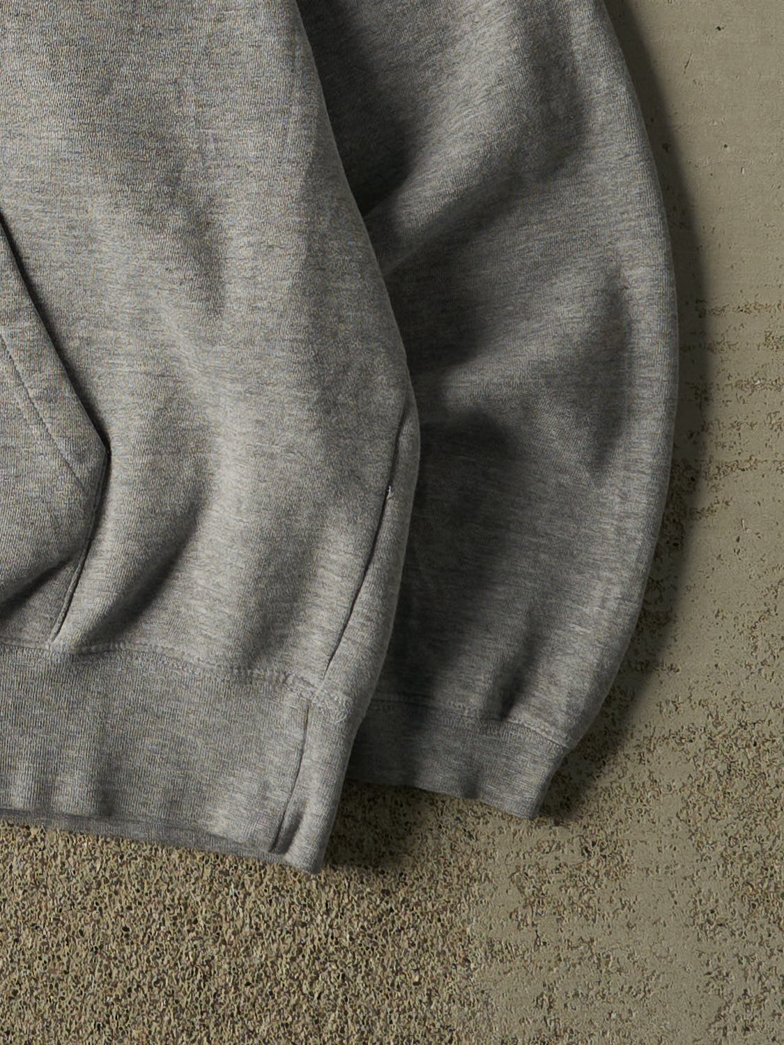 Vintage Y2K Grey Chicago Cubs Embroidered Hoodie (L)