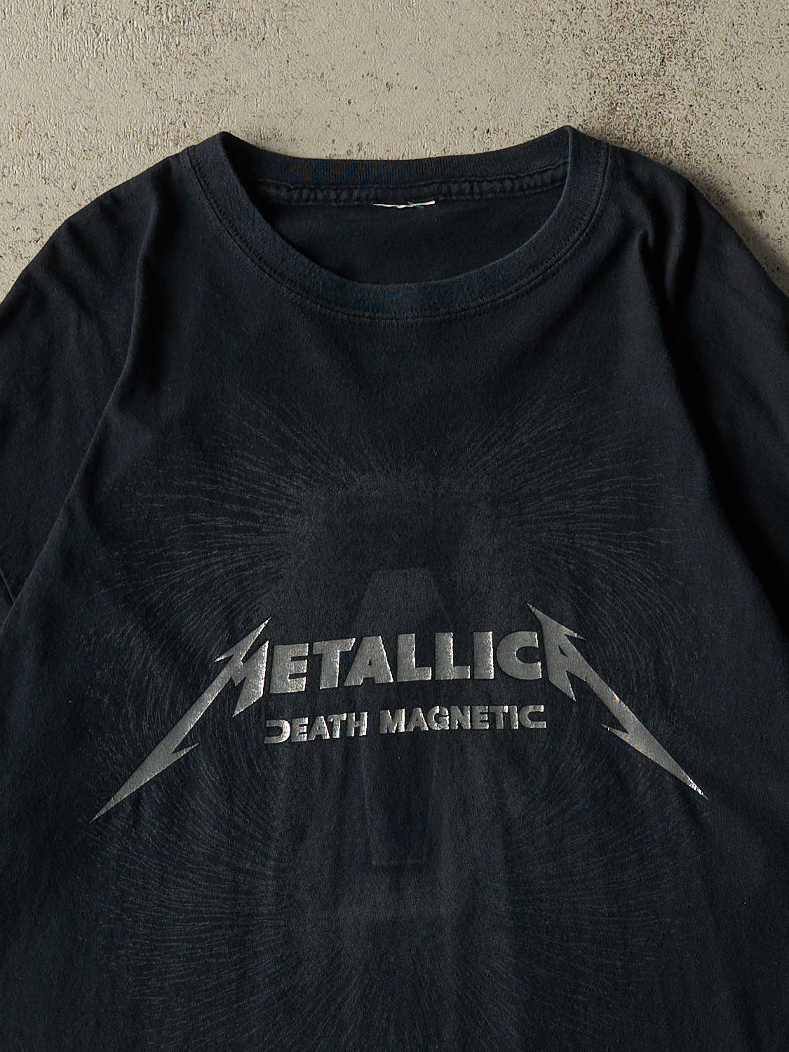 Vintage Y2K Black Metallica "Death Magnetic" Tee (L/XL)