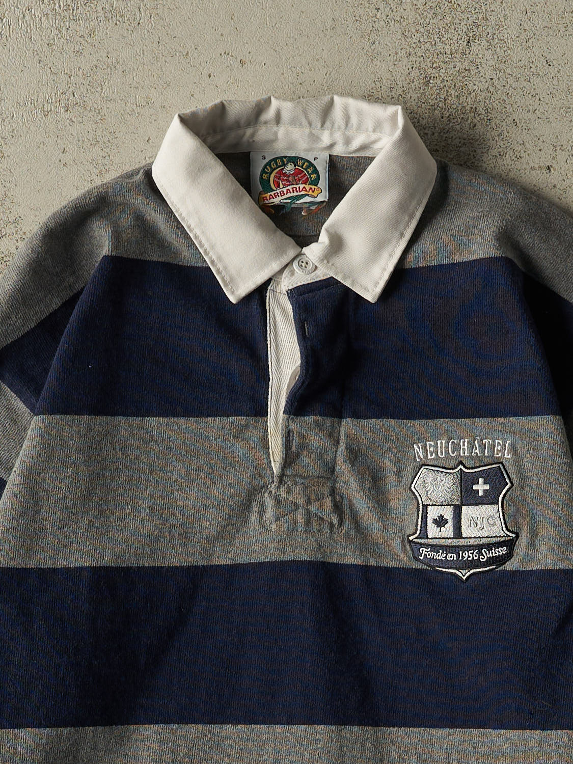 Vintage Y2K Grey Neuchatel Rugby Quarter Button Long Sleeve (M/L)