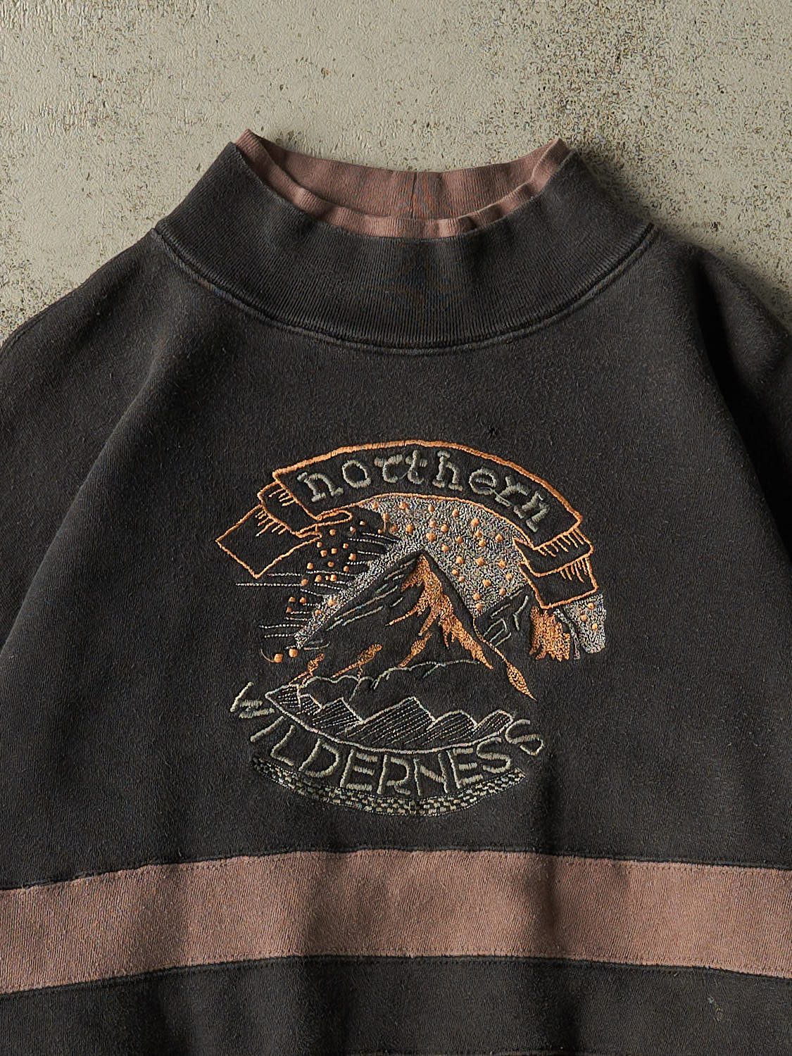 Vintage 90s Faded Black Northern Wilderness Striped Double Neck Crewneck (L/XL)