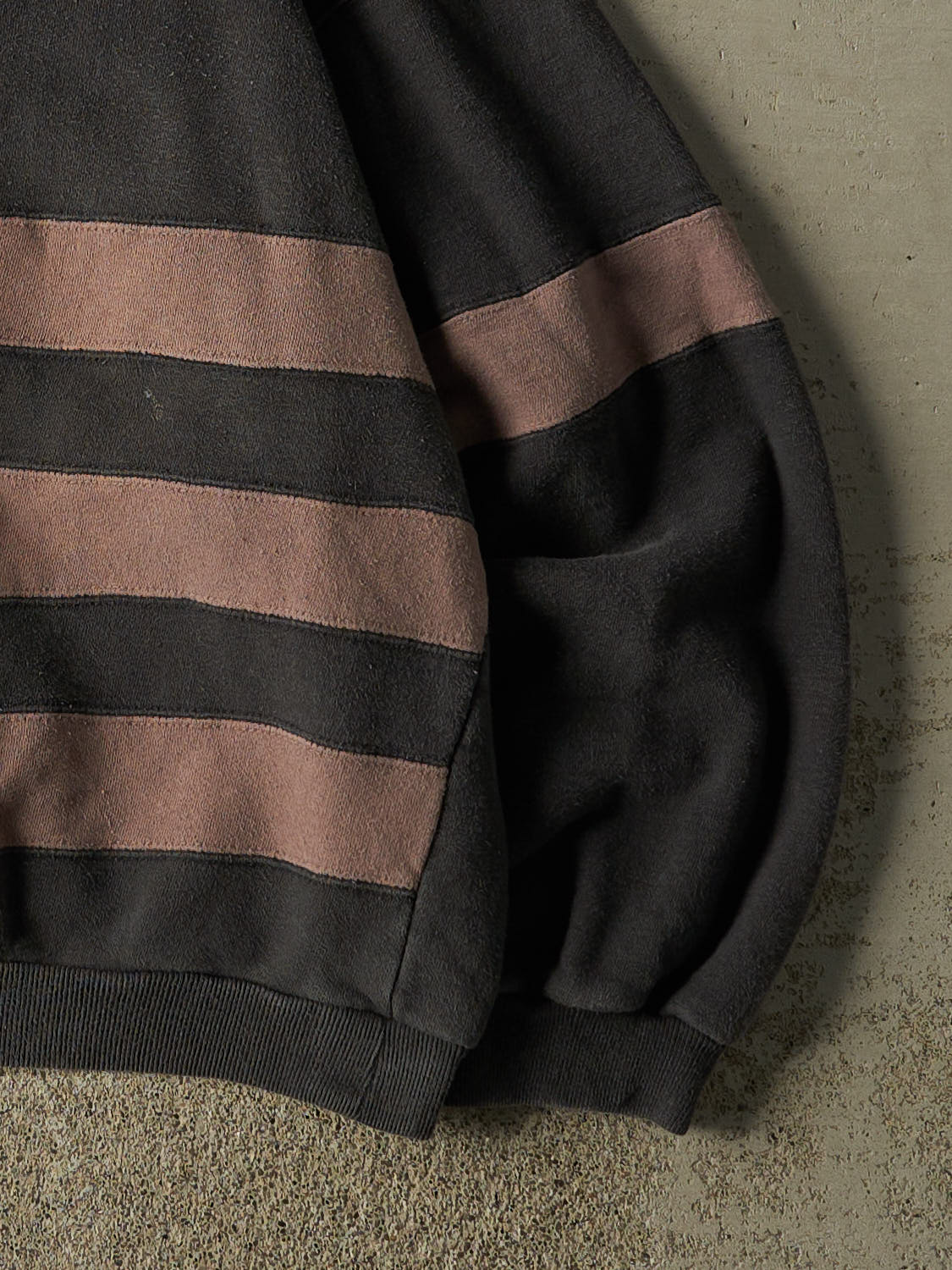 Vintage 90s Faded Black Northern Wilderness Striped Double Neck Crewneck (L/XL)