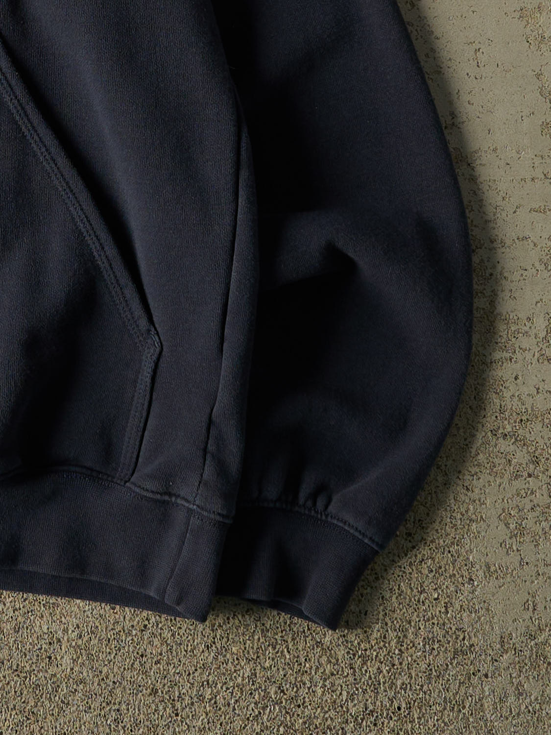 Vintage Y2K Navy Blue Carhartt Hoodie (M)