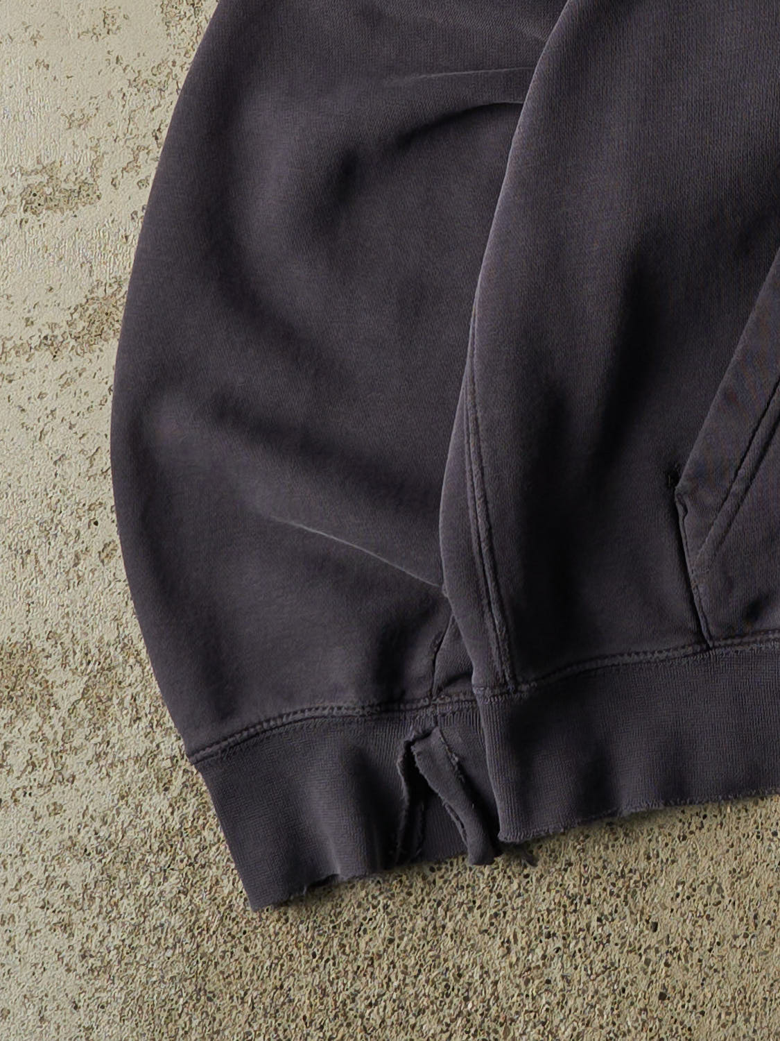 Vintage Y2K Faded Navy Nike Embroidered Hoodie (M/L)