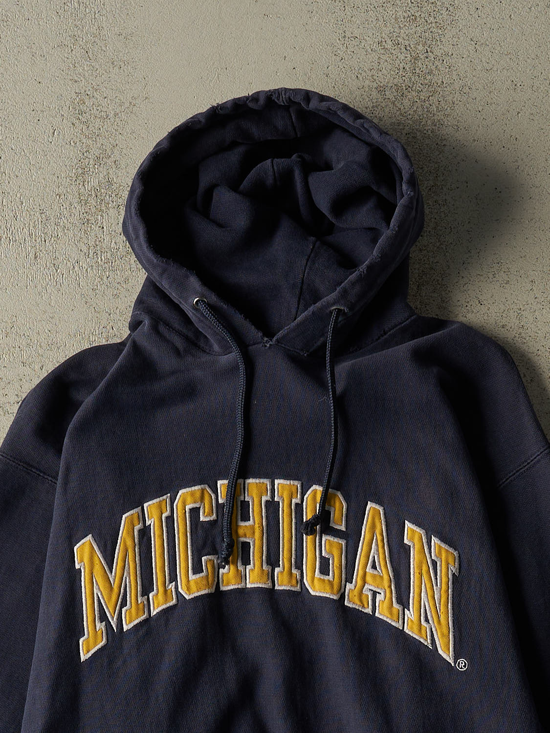 Vintage 90s Navy Blue University of Michigan Embroidered Hoodie (XL)