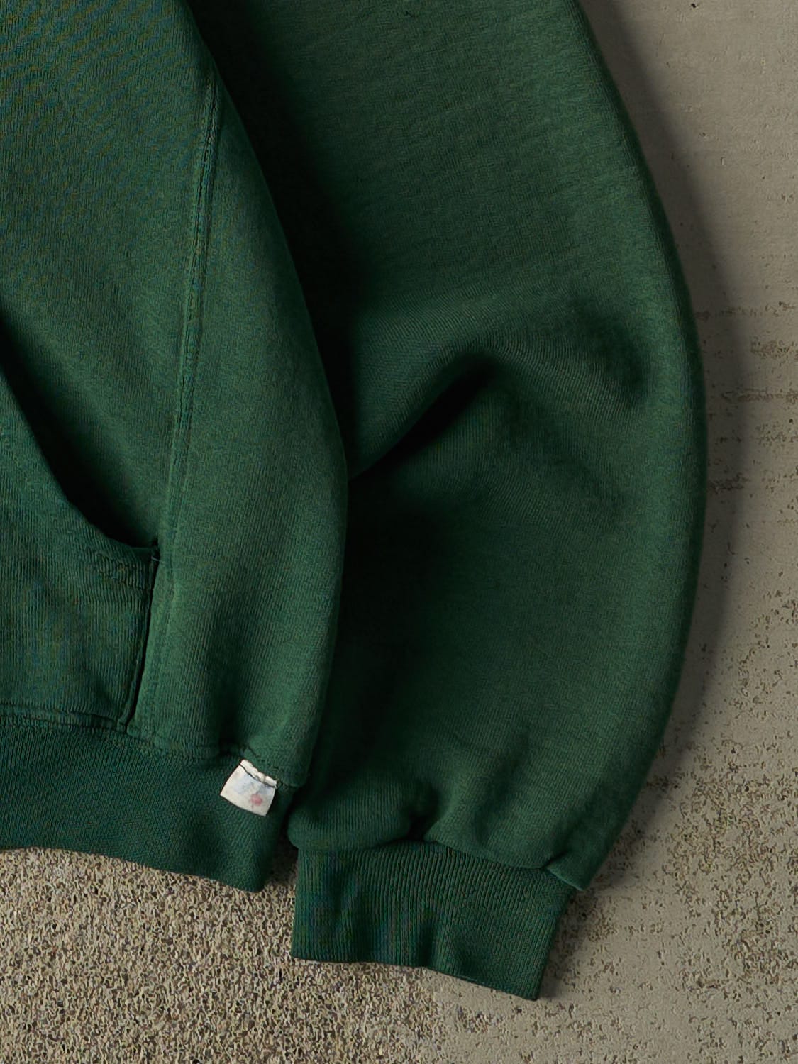 Vintage Y2K Green Russell Athletic US Huskies Embroidered Hoodie (XS/S)