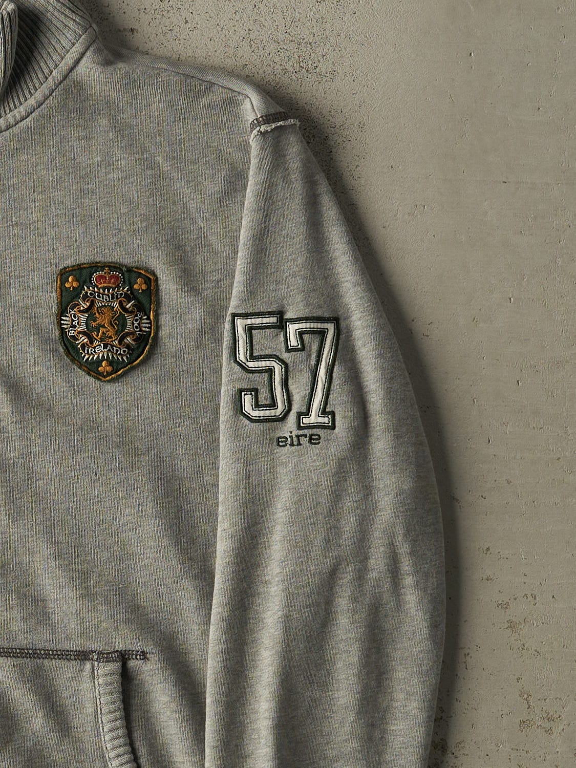 Vintage Y2K Grey Ireland Embroidered Zip Up Sweatshirt (M/L)