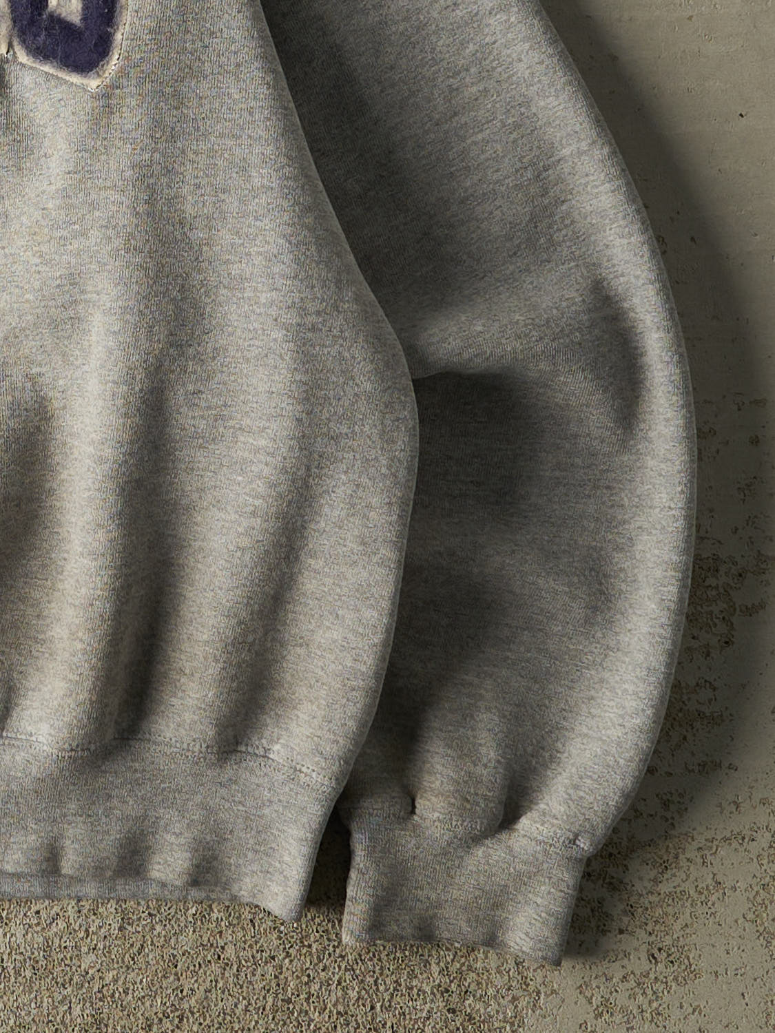 Vintage 90s Grey Ferris Embroidered Crewneck (M)