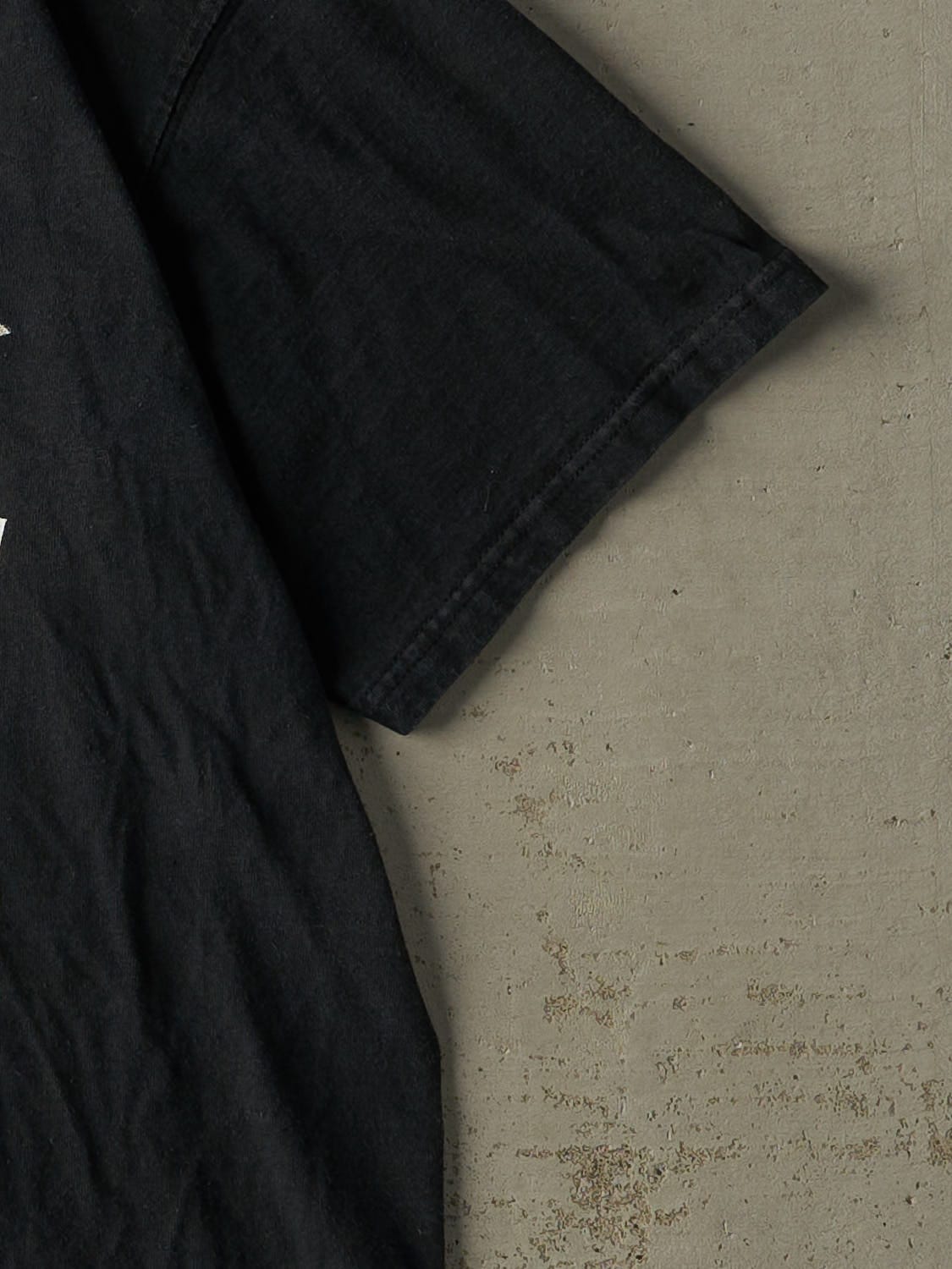 Vintage 04' Black World Series Champion Tee (L/XL)
