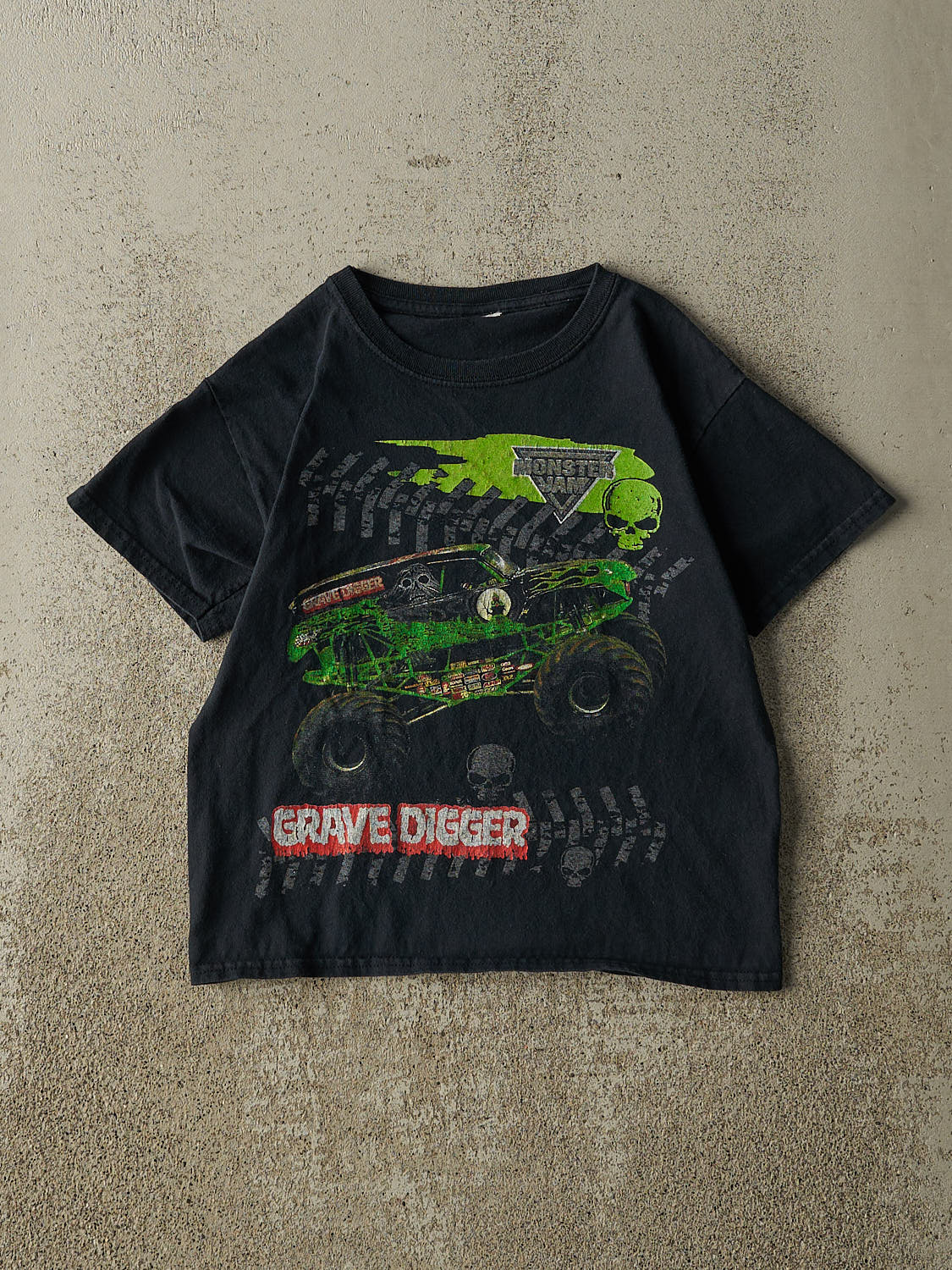 Vintage Y2K Faded Black Grave Digger Monster Truck Baby Tee (XXS)