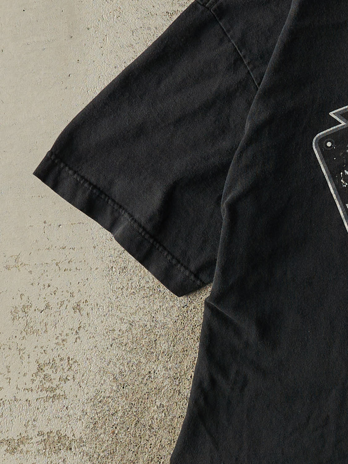 Vintage Y2K Black Rock & Roll Hall Of Fame Tee (M/L)
