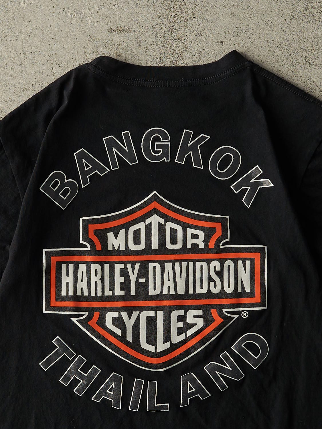 Vintage Y2K Black Harley Davidson Thailand Tee (S/M)