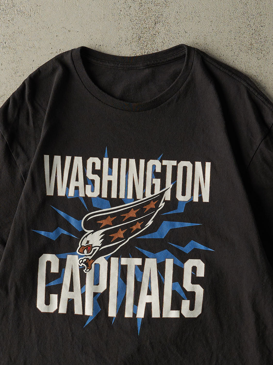 Vintage Y2K Black Washington Capitals Tee (L/XL)