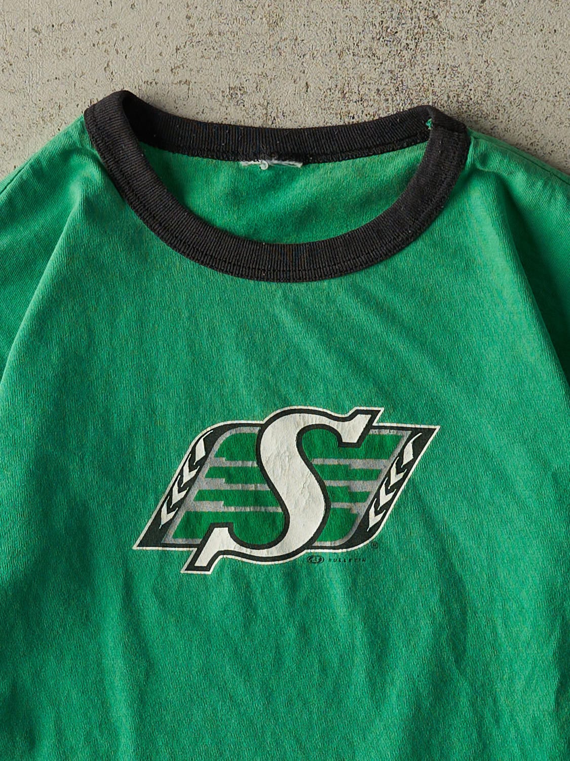 Vintage Y2K Green Saskatchewan Roughriders Ringer Tee (XS)