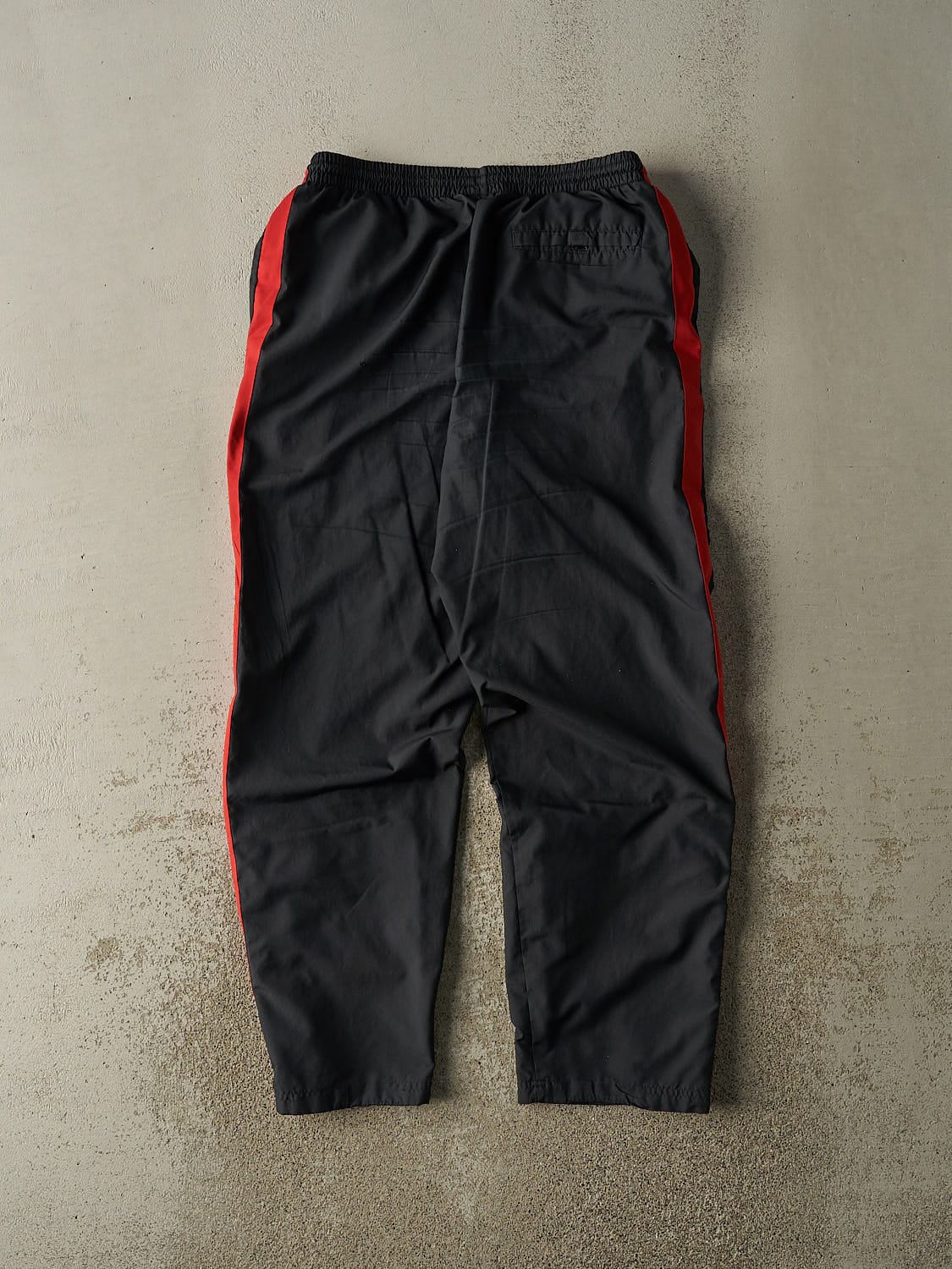 Vintage Y2K Black Nike Embroidered Track Pants (31x31)