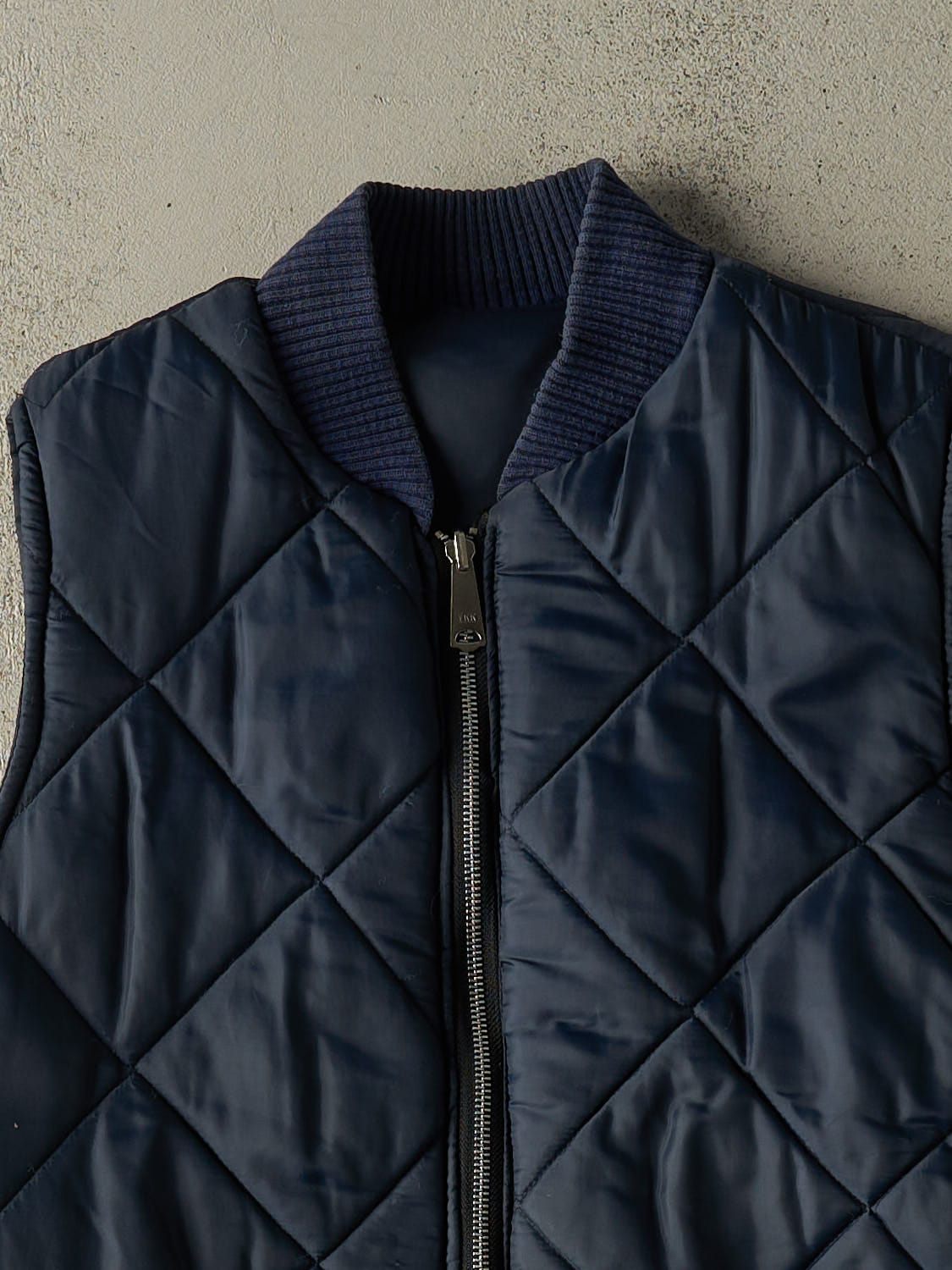 Vintage 80s Navy Blue Puffer Work Vest (L/XL)