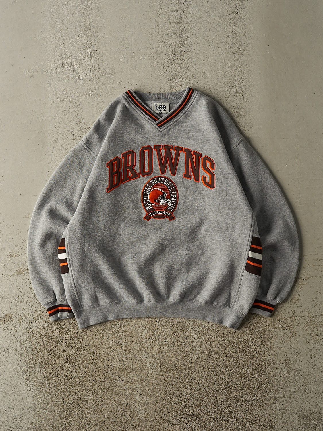 Vintage 90s Grey Cleveland Browns Embroidered Crewneck (M/L)