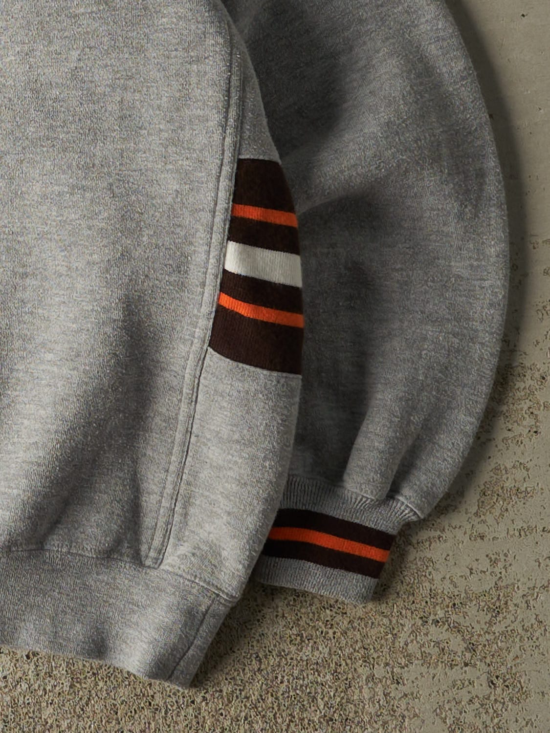 Vintage 90s Grey Cleveland Browns Embroidered Crewneck (M/L)