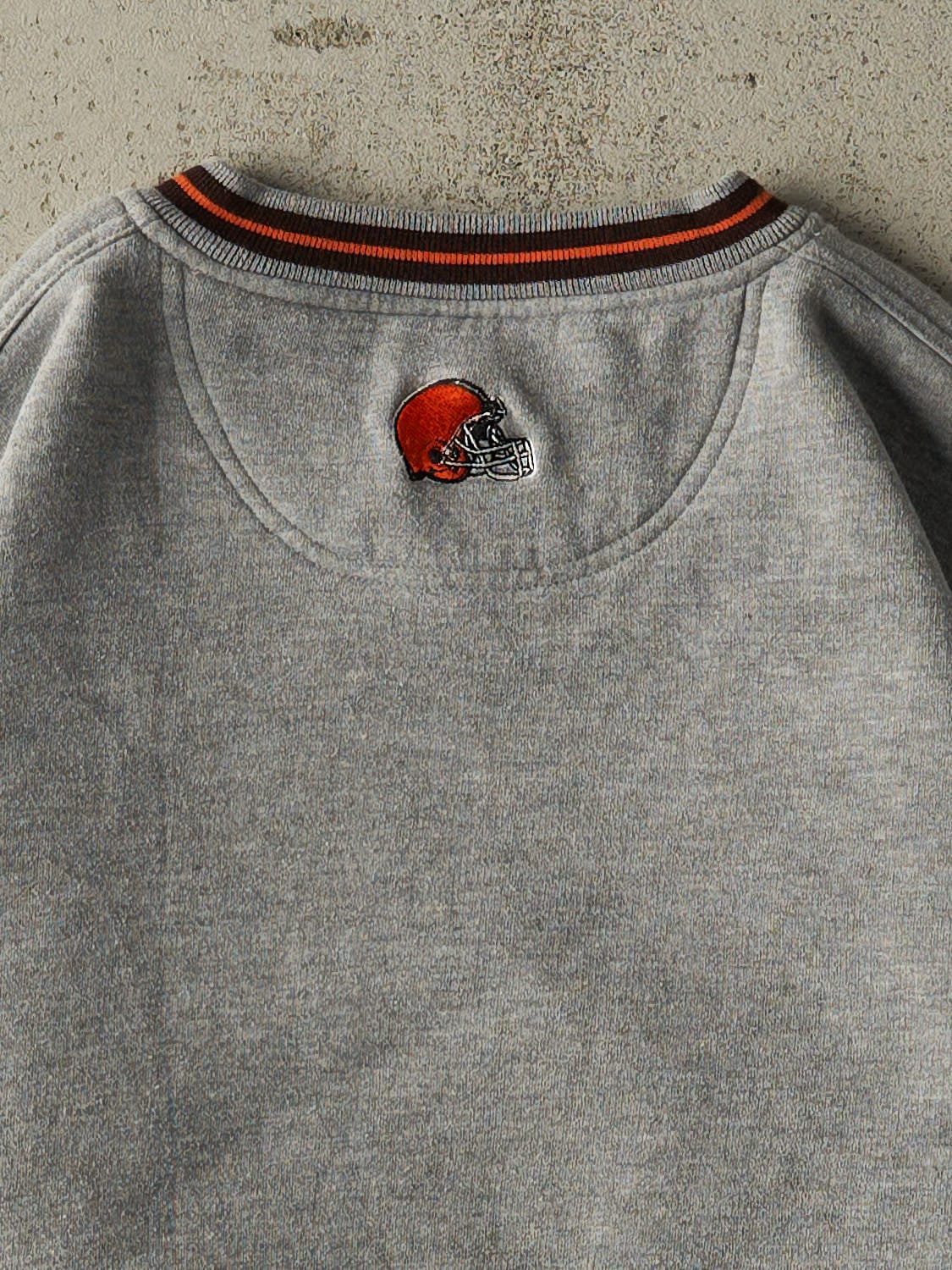 Vintage 90s Grey Cleveland Browns Embroidered Crewneck (M/L)
