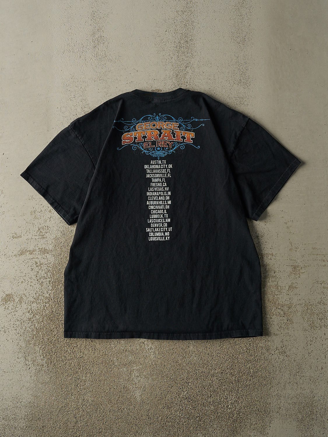 Vintage Y2K Black George Strait "El Rey" Tee (L/XL)