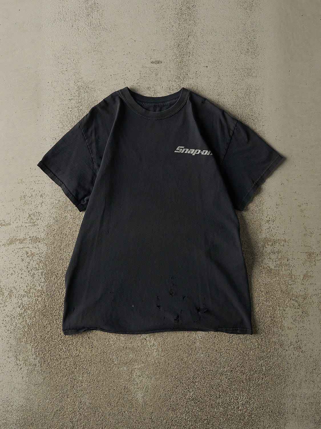 Vintage Y2K Faded Black Snap-On Tools Tee (M)