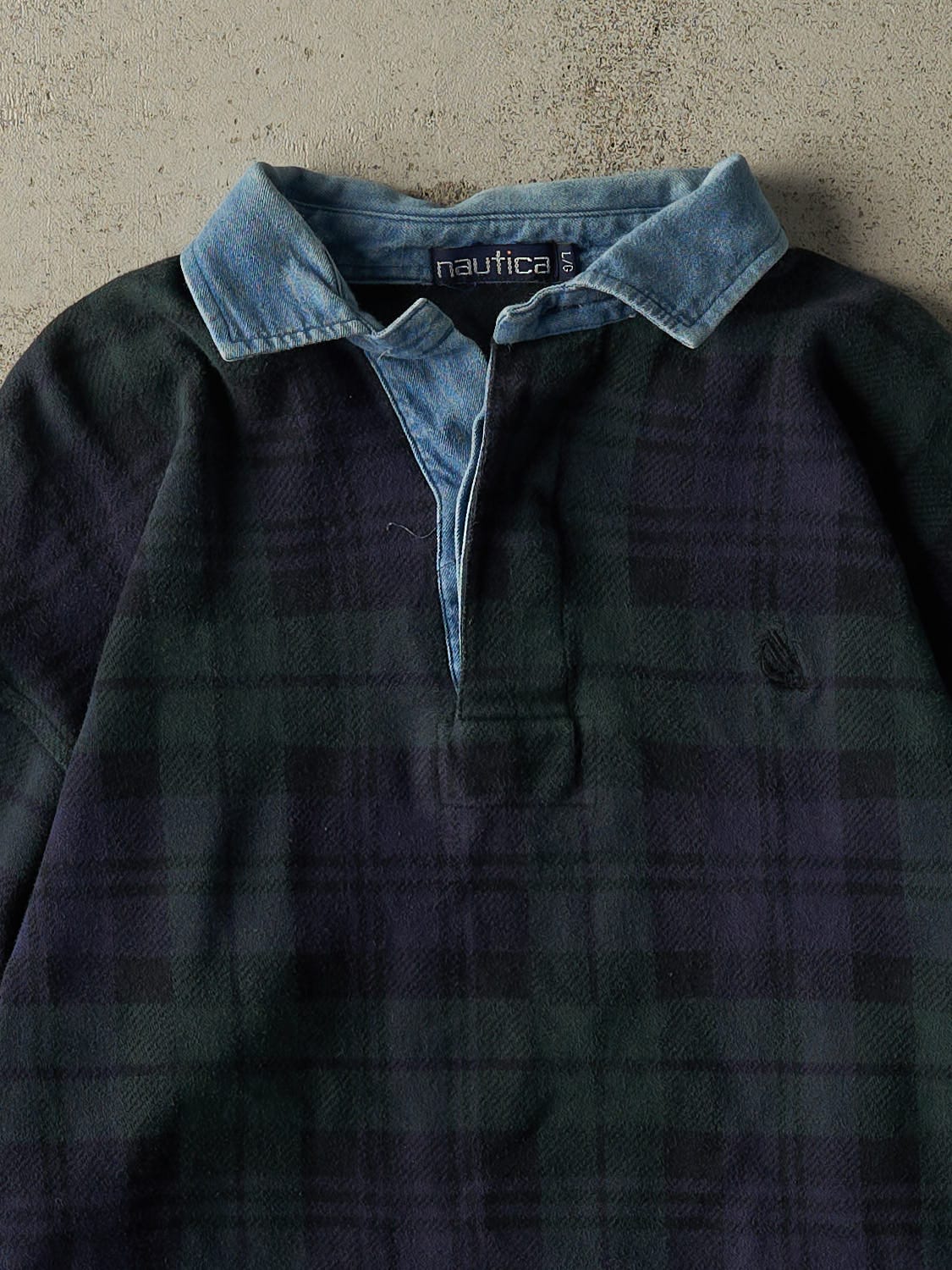 Vintage 90s Green & Navy Nautica Embroidered Quarter Button Long Sleeve (L)