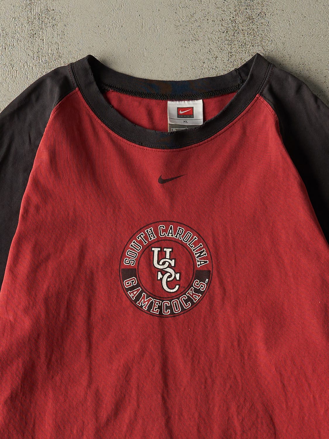 Vintage Y2K Red & Black University of South Carolina Nike Tee (XL/XXL)